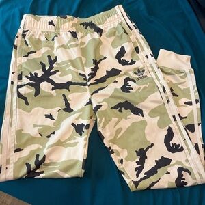 Adidas Camouflage Green and Cream Sweatpants